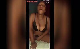 Chubby Naija Girl Fingers Her Pussy On Buzzcast Live Show